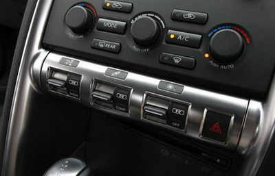 
Image Intrieur - Nissan GT-R (2008)
 